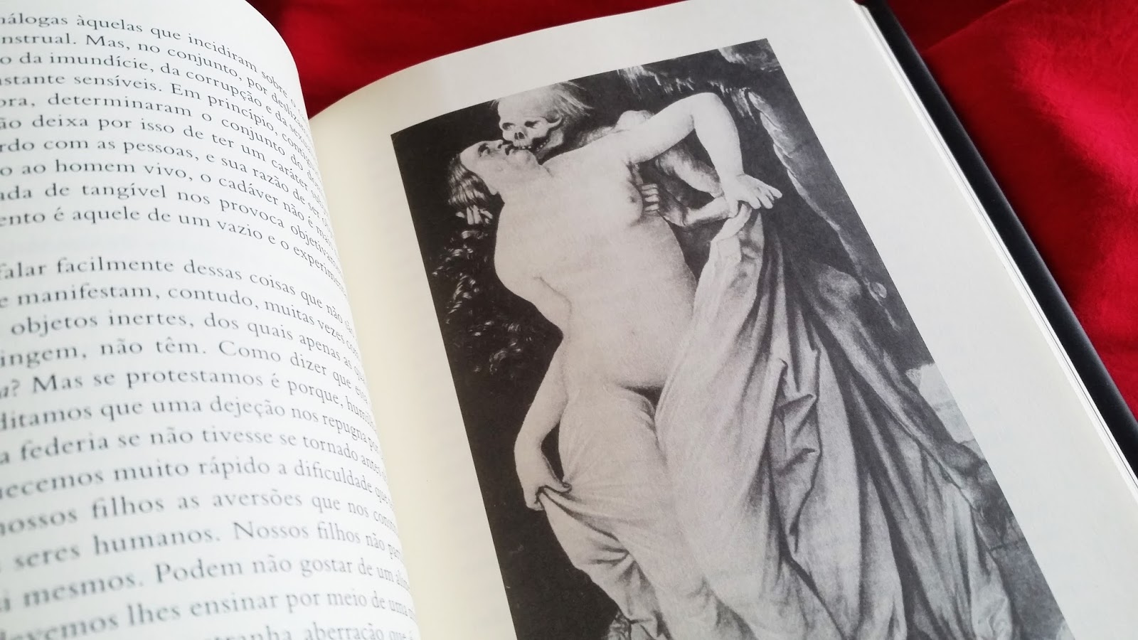UNIVERSO DOS LEITORES: O Erotismo, de Georges Bataille